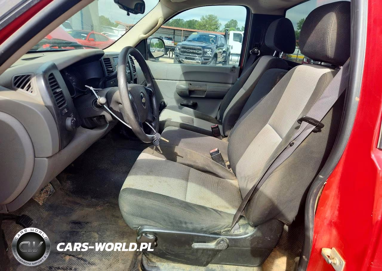 2008 Chevrolet Silverado C1500 VIN:1GCEC14C38Z198829 - 7