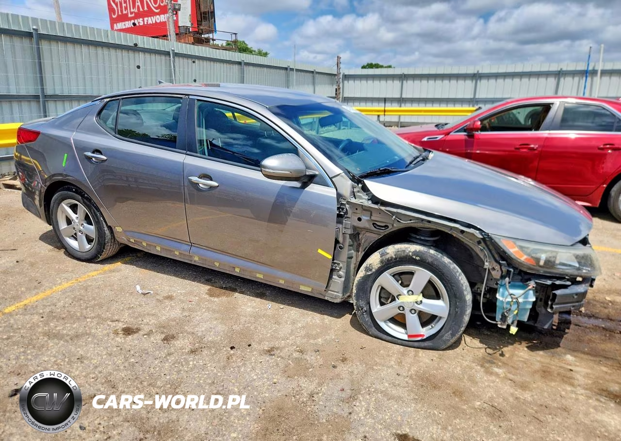 2015 Kia Optima Lx VIN:5XXGM4A73FG447595 - 4