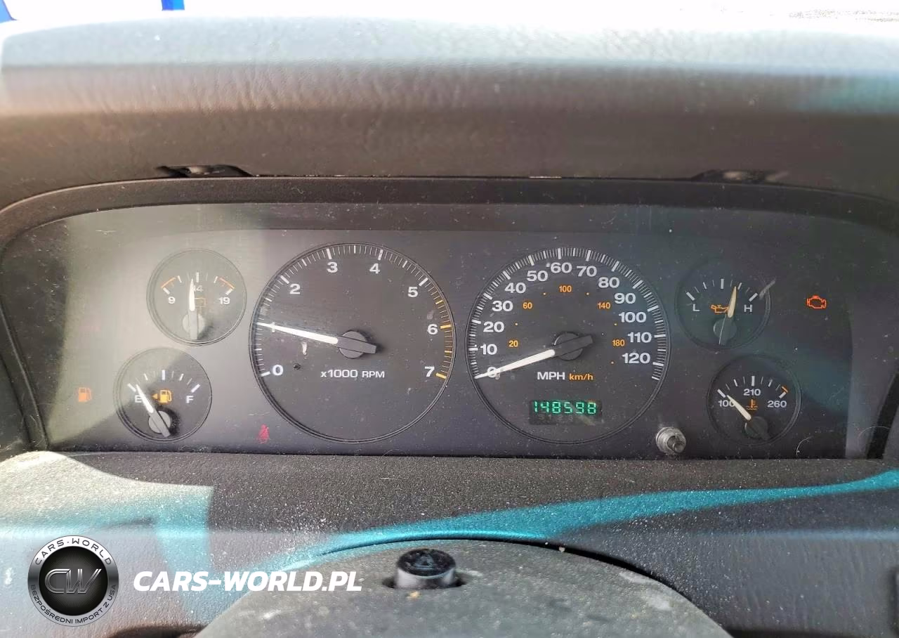 2002 Jeep Grand Cherokee Laredo VIN:1J8GW48S72C329587 - 9
