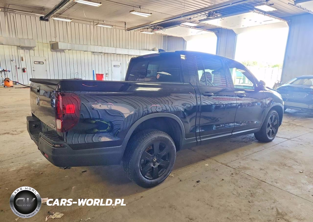 2020 Honda Ridgeline Black Edition VIN:5FPYK3F89LB016030 - 3