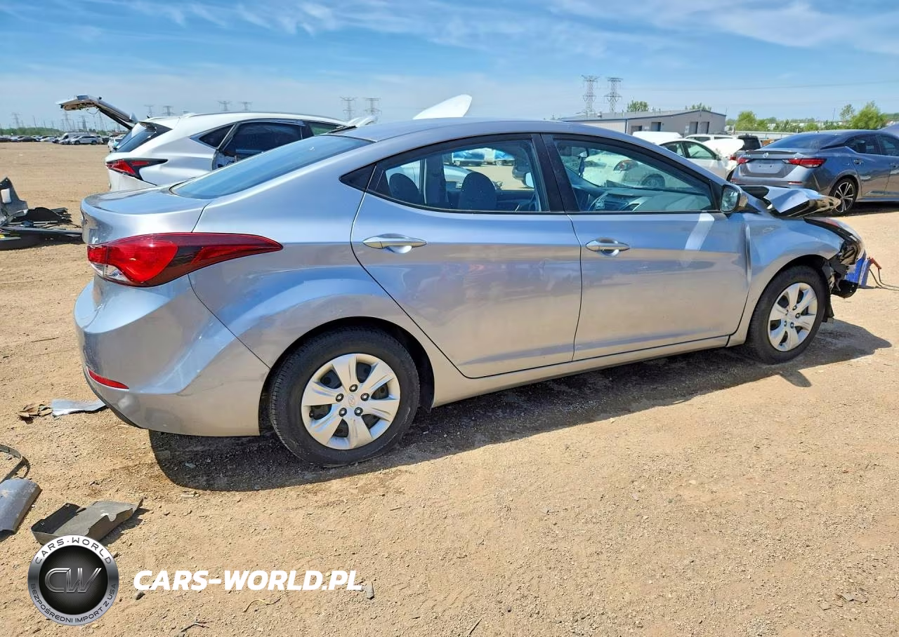 2016 Hyundai Elantra Se VIN:5NPDH4AE9GH746097 - 3