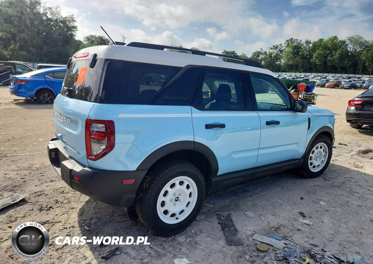 2025 Ford Bronco Sport Heritage VIN:3FMCR9GN4SRF79842 - 3