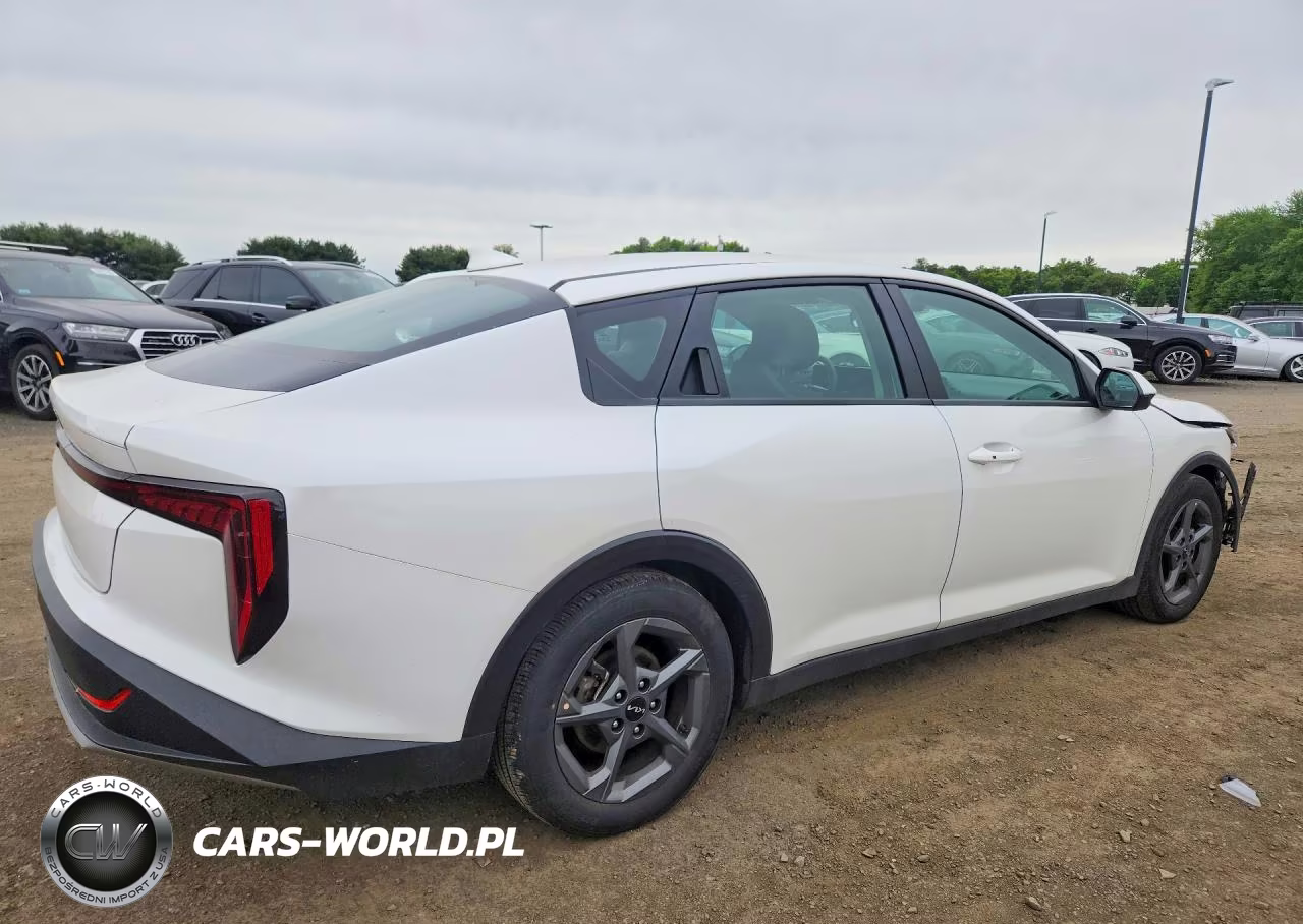 2025 Kia K4 Lxs VIN:3KPFT4DEXSE062837 - 3