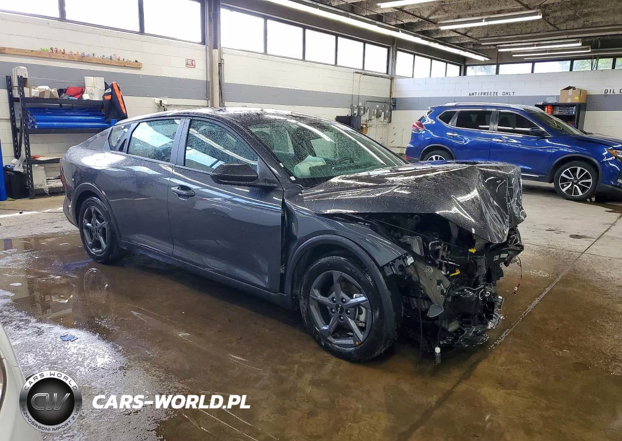 2026 Kia K4 Lxs VIN:3KPFT4DE7TE302279 - 4