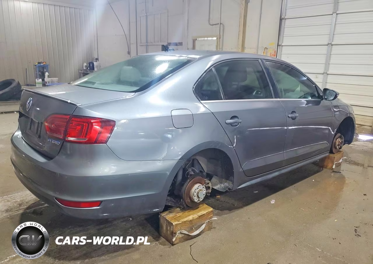 2013 Volkswagen Jetta Hybrid VIN:3VW637AJ2DM264516 - 3