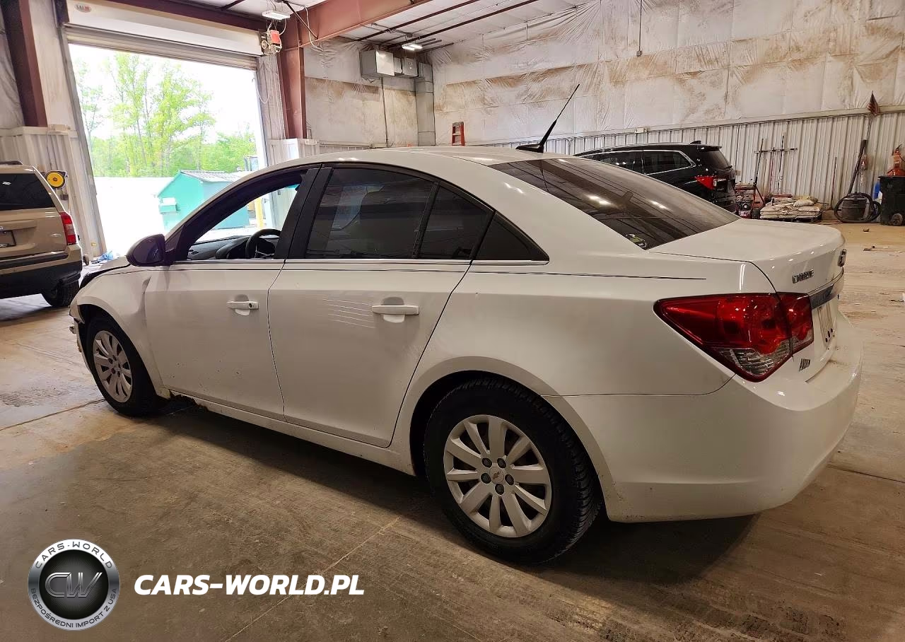 2011 Chevrolet Cruze Ls VIN:1G1PC5SH5B7129666 - 2