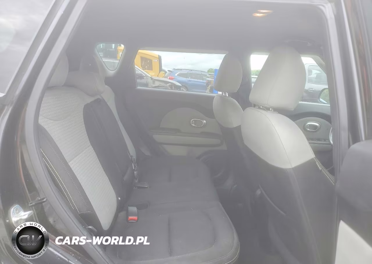 2016 Kia Soul + VIN:KNDJP3A59G7259373 - 11