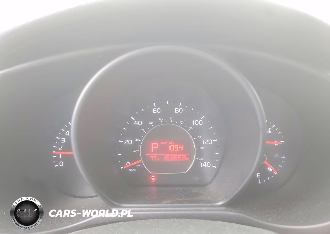 2016 Kia Soul + VIN:KNDJP3A59G7259373 - 9