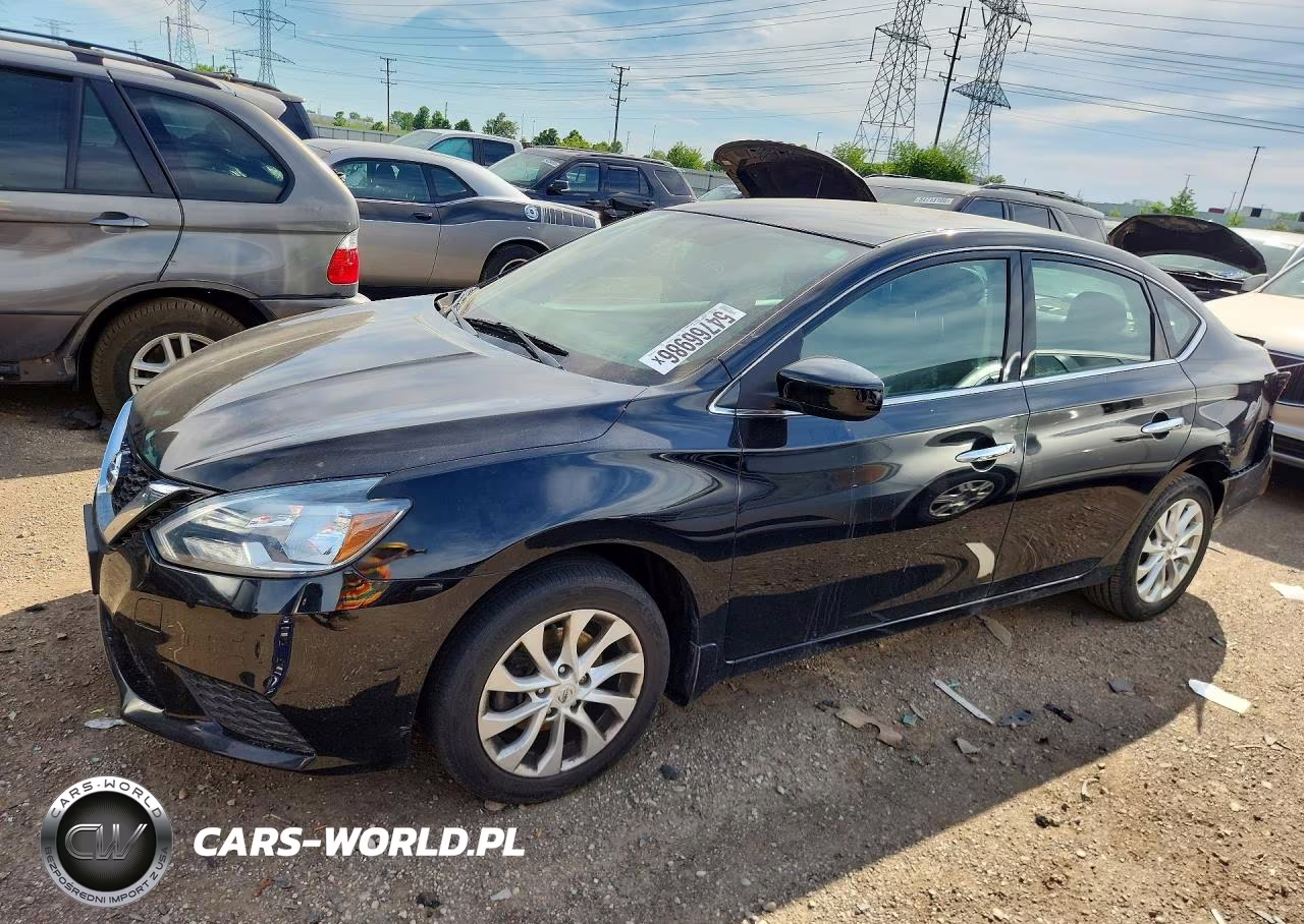 2017 Nissan Sentra S – zdjęcie 1 z 12