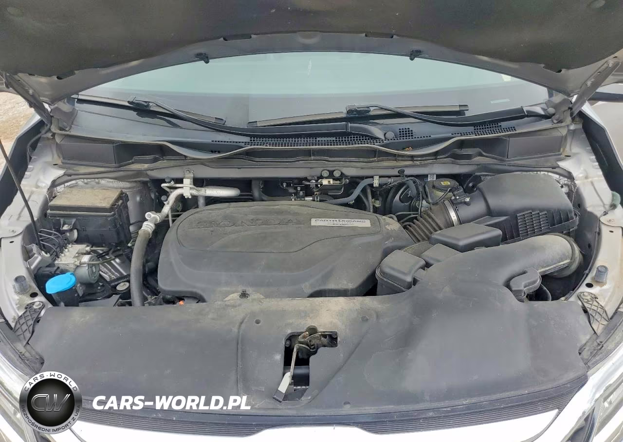 2018 Honda Odyssey Touring VIN:5FNRL6H80JB065025 - 12