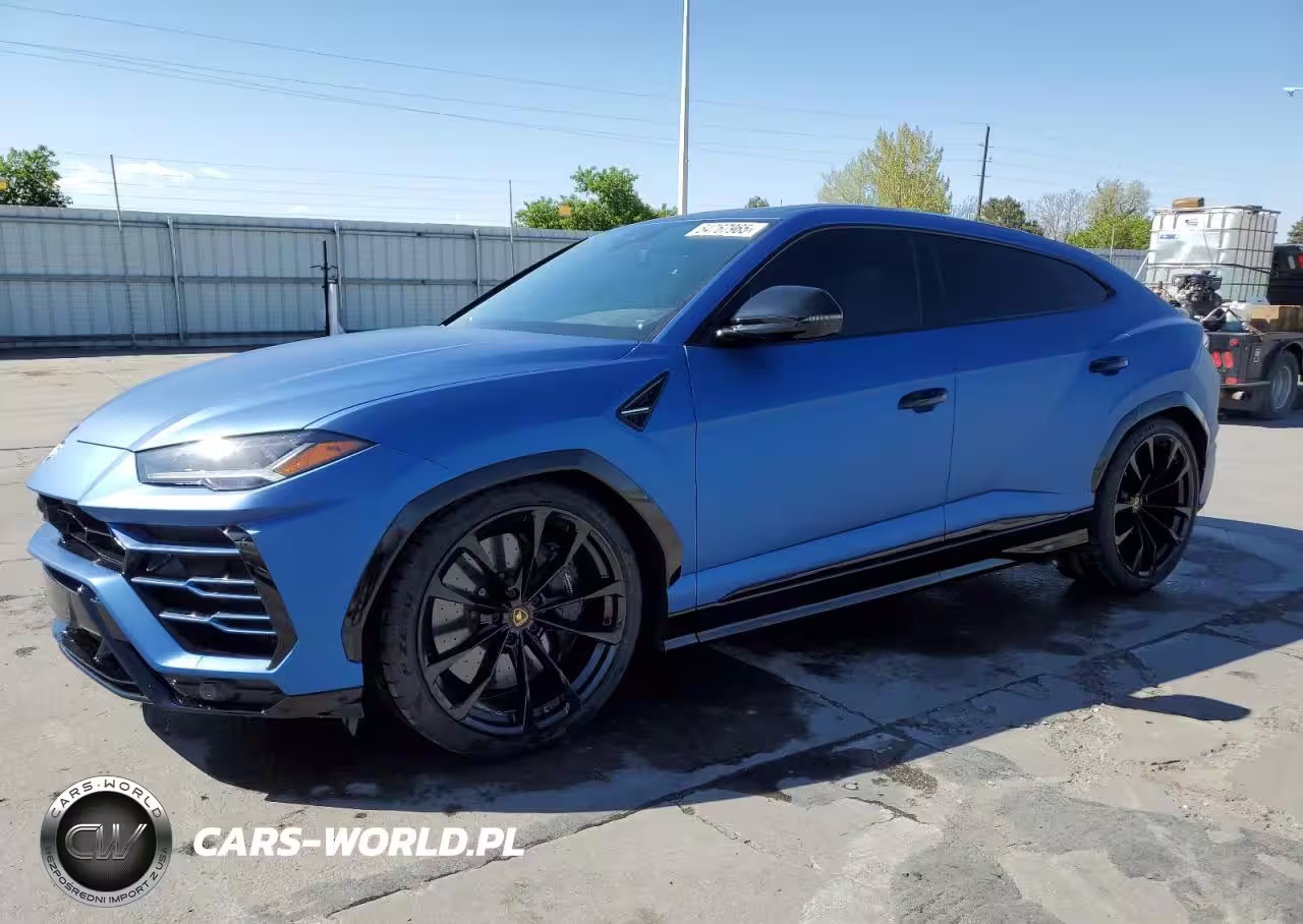 2020 Lamborghini Urus