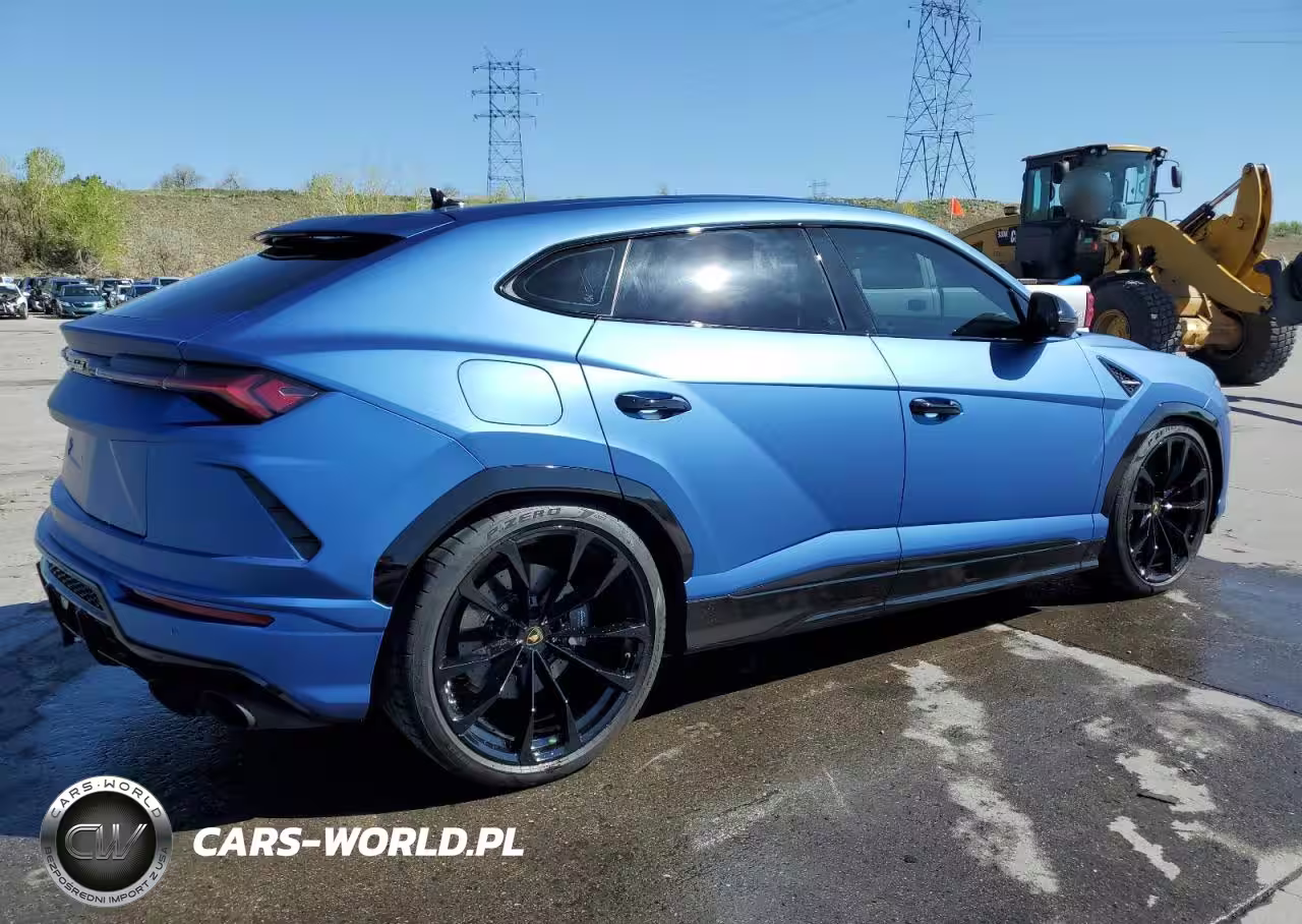 2020 Lamborghini Urus VIN:ZPBUA1ZL3LLA09918 - 3