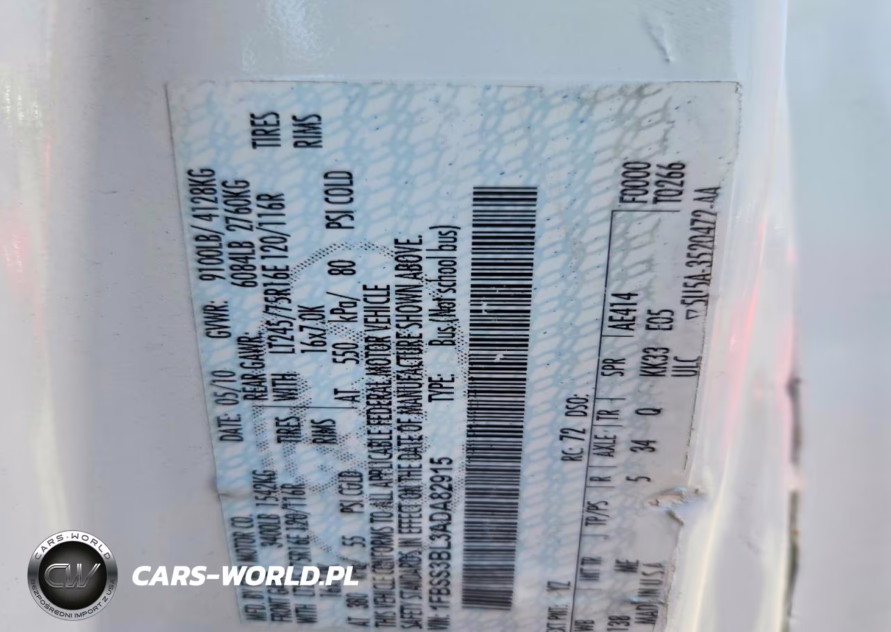 2010 Ford Econoline E350 Super Duty Wagon VIN:1FBSS3BL3ADA82915 - 12