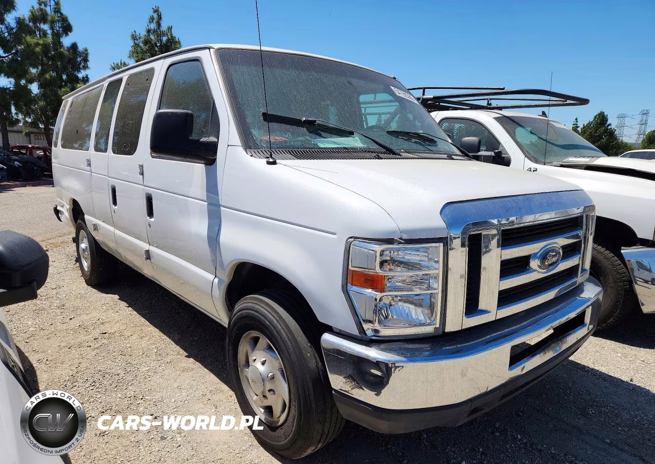 2010 Ford Econoline E350 Super Duty Wagon VIN:1FBSS3BL3ADA82915 - 4