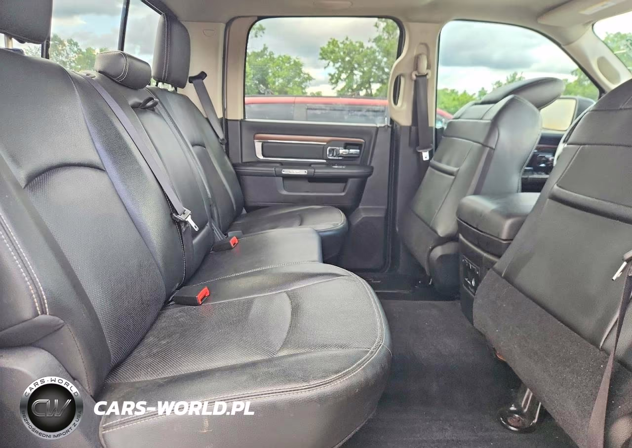 2014 Ram 1500 Laramie VIN:1C6RR7NT1ES472817 - 10