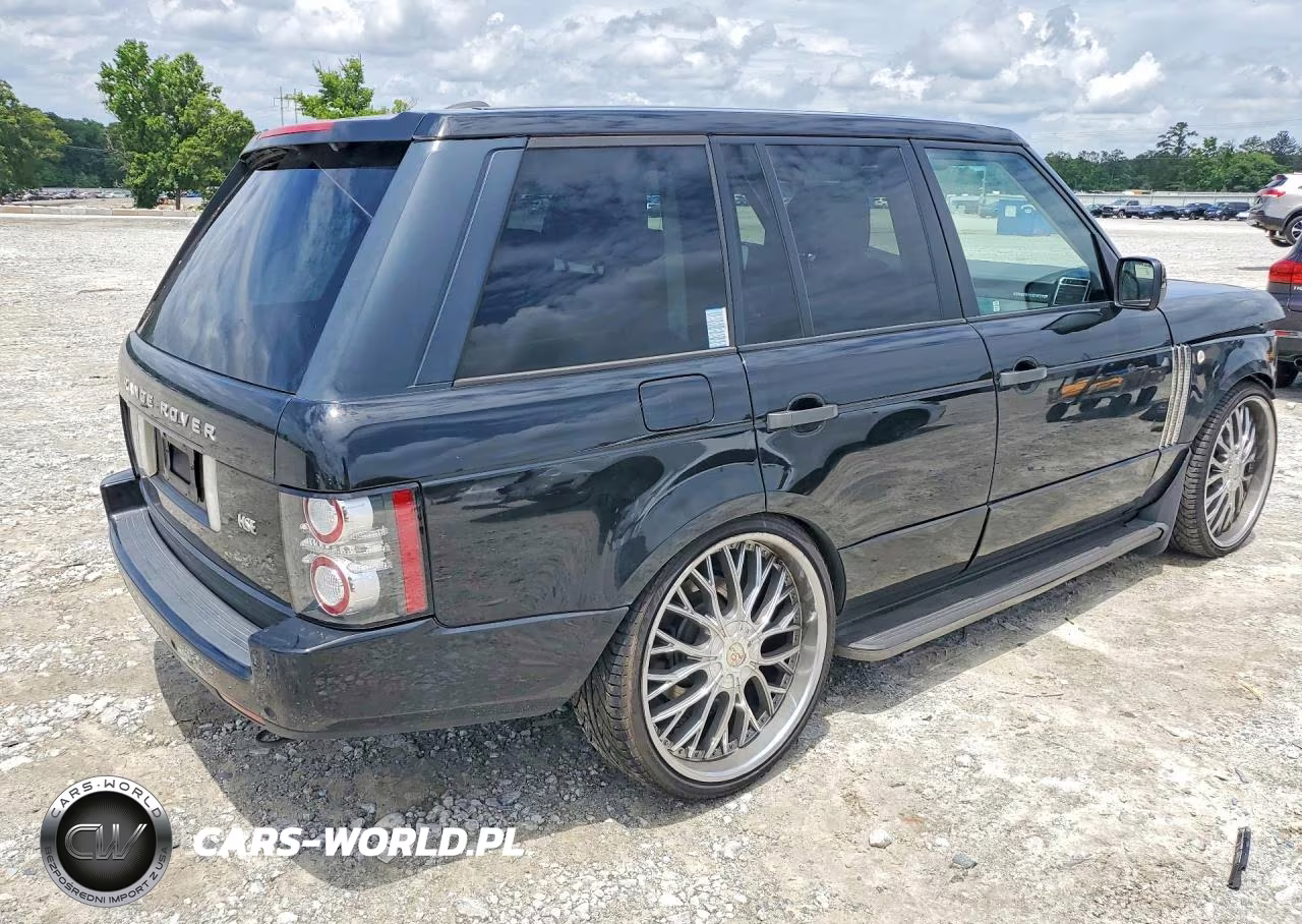 2011 Land Rover Range Rover Hse Luxury VIN:SALMF1D44BA355813 - 3