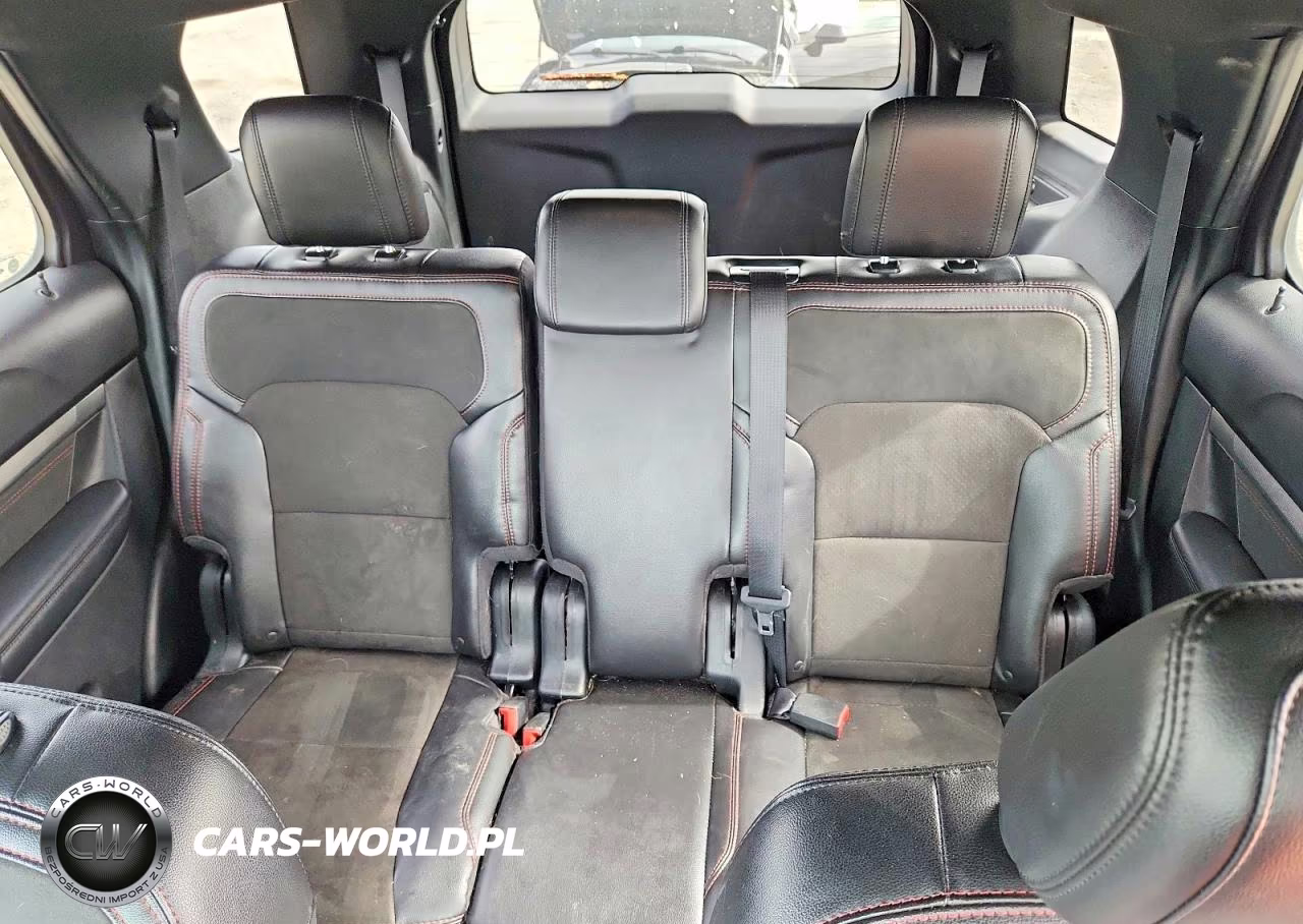 2018 Ford Explorer Xlt VIN:1FM5K8D87JGB75977 - 10