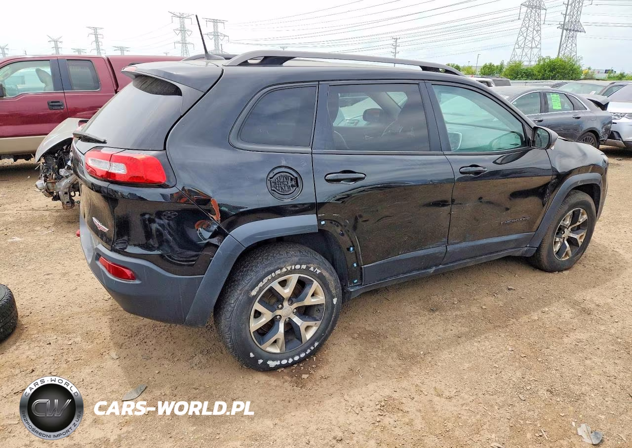 2017 Jeep Cherokee Trailhawk VIN:1C4PJMBBXHW521110 - 3