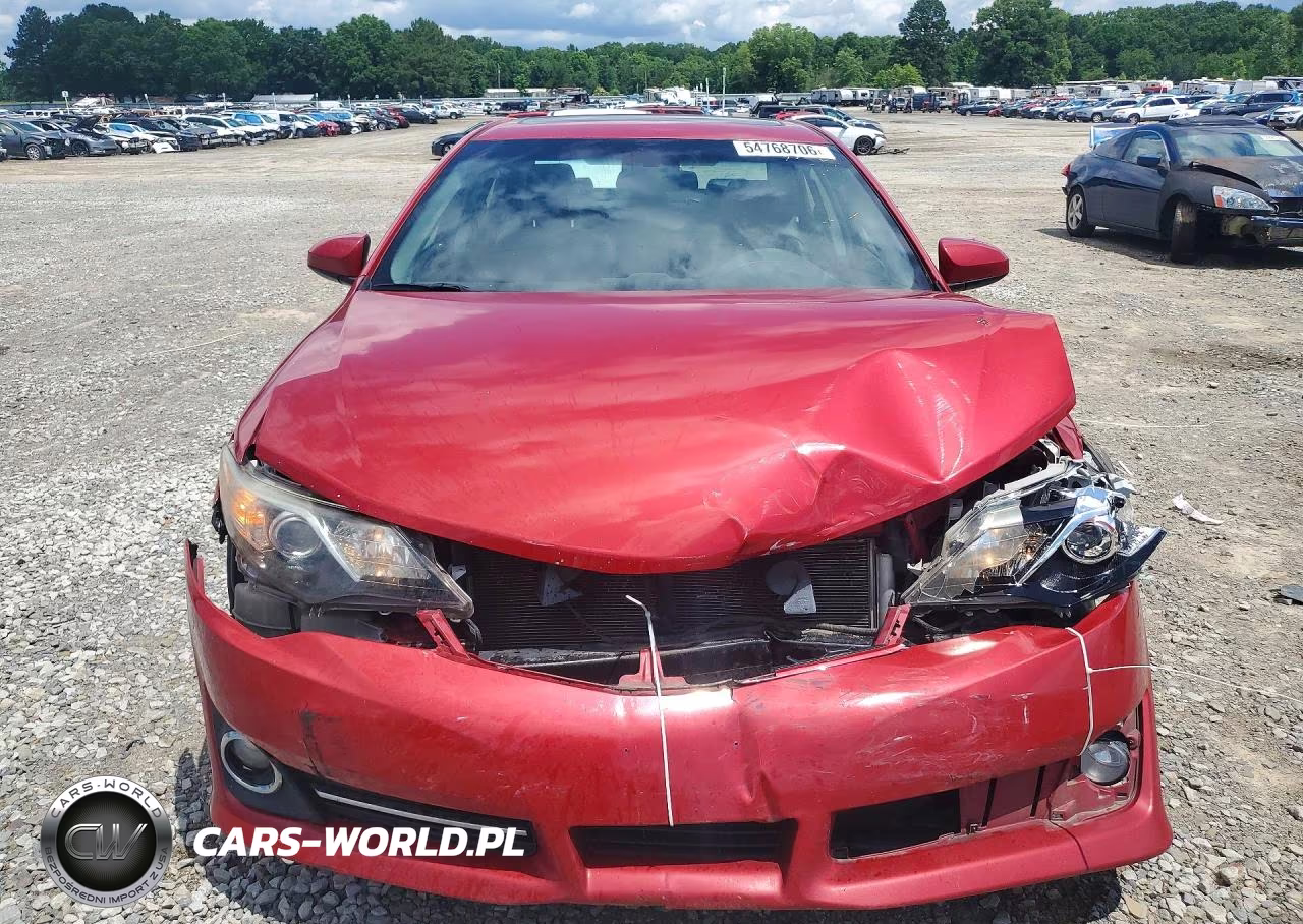2014 Toyota Camry Se Sport VIN:4T1BF1FK4EU859870 - 5