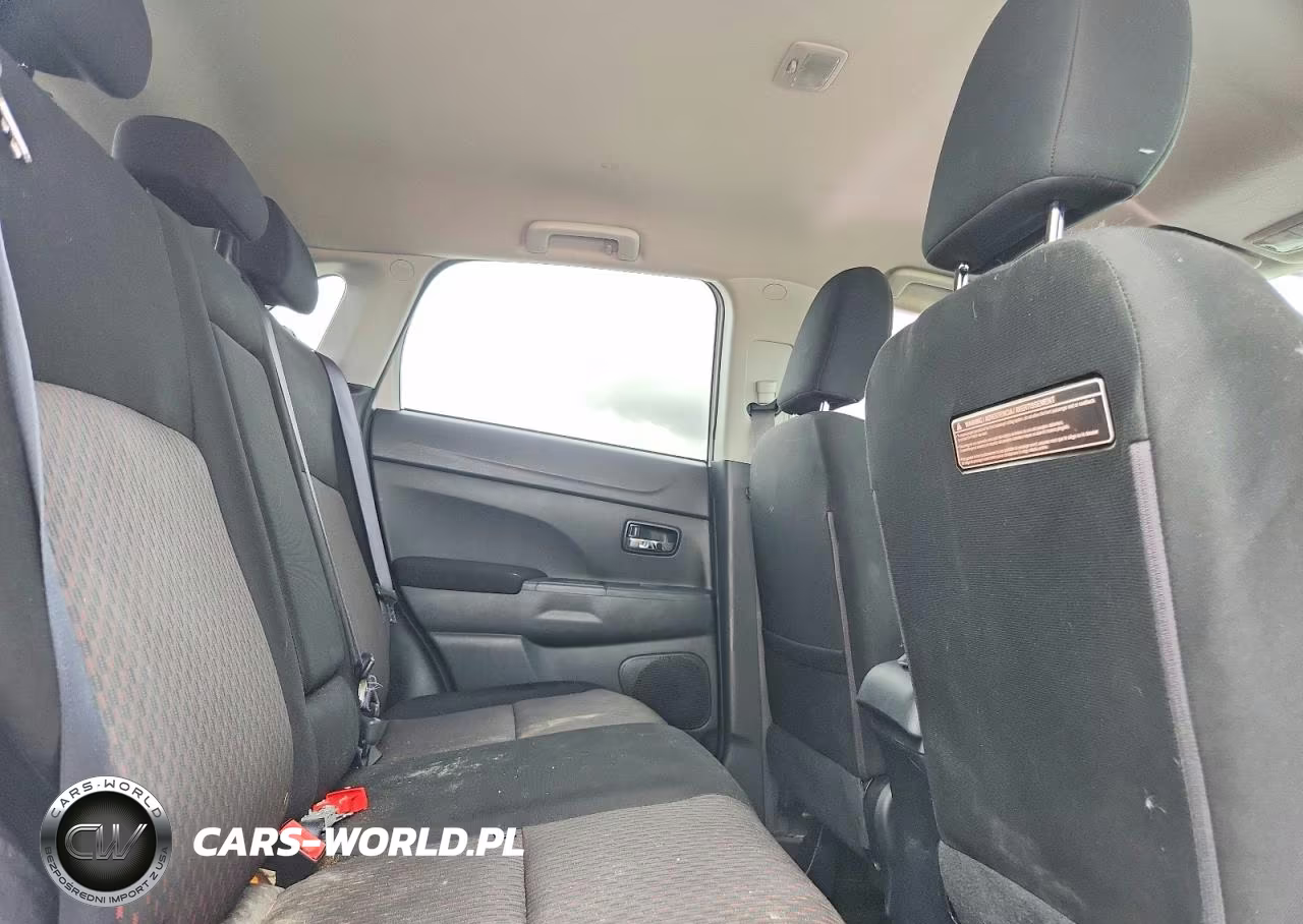 2017 Mitsubishi Outlander Sport Es VIN:JA4AP3AU2HZ041914 - 11