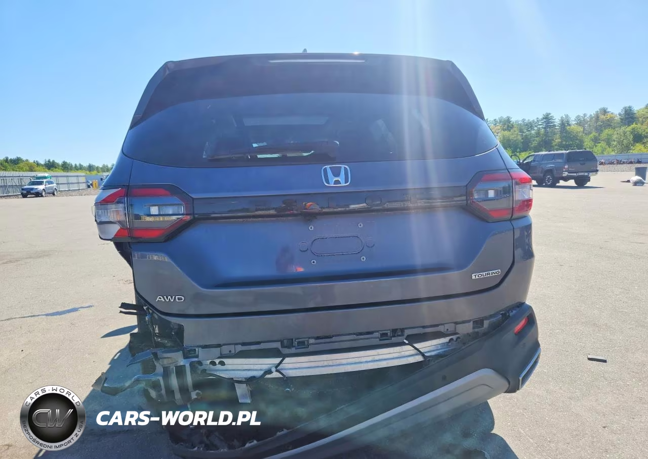 2025 Honda Pilot Touring VIN:5FNYG1H74SB127750 - 6