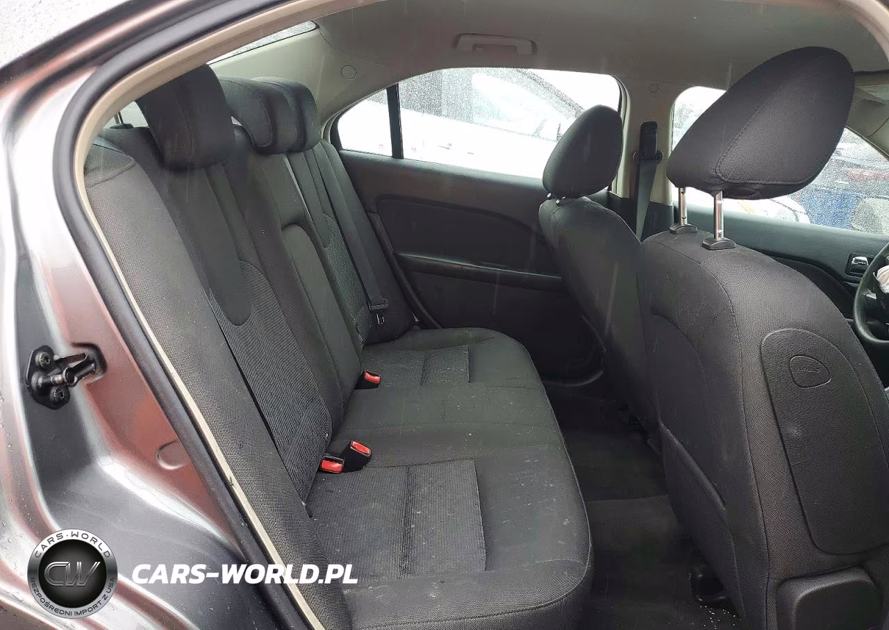 2010 Ford Fusion Se VIN:3FAHP0HA9AR242143 - 10