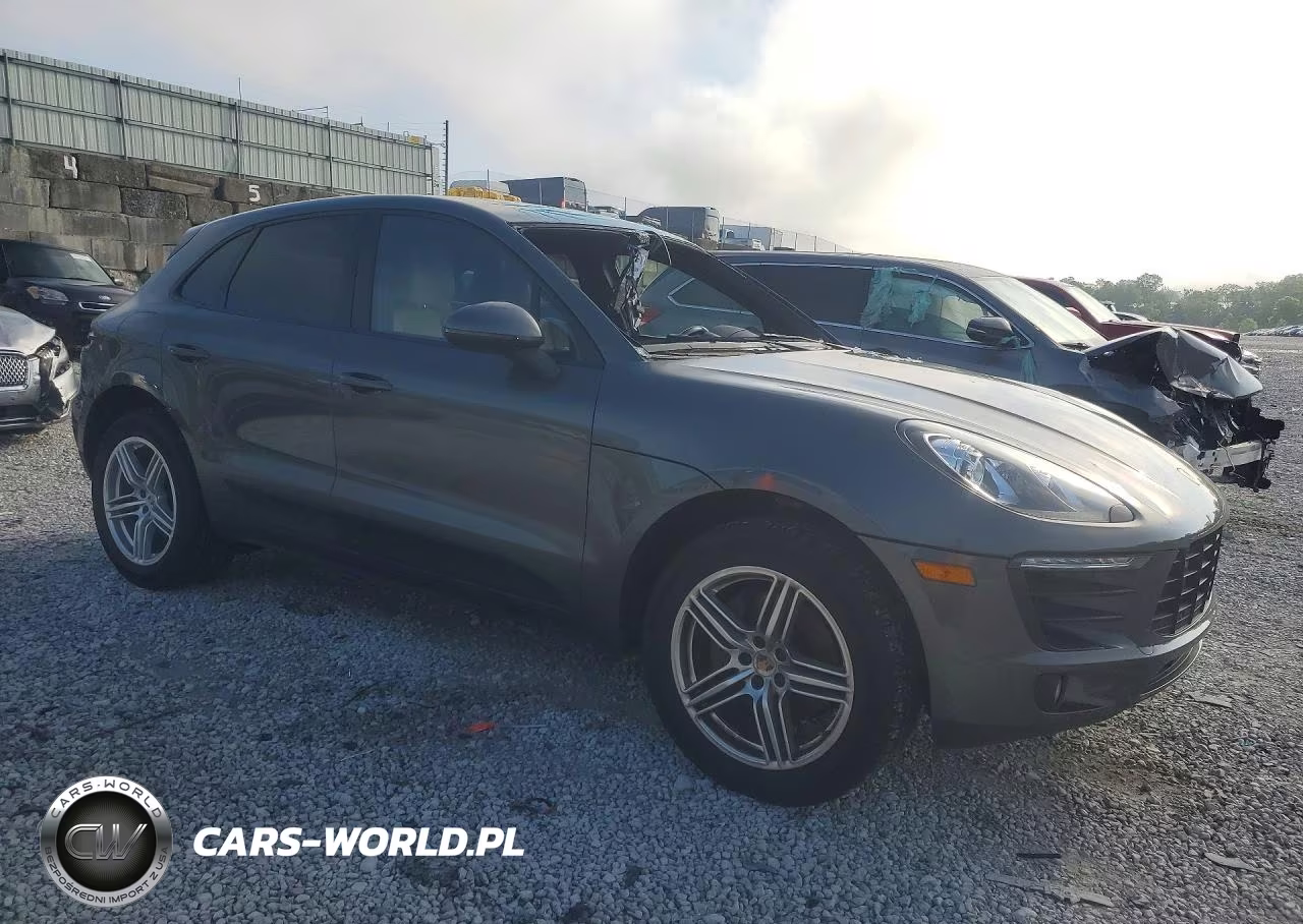 2018 Porsche Macan VIN:WP1AA2A53JLB21806 - 4