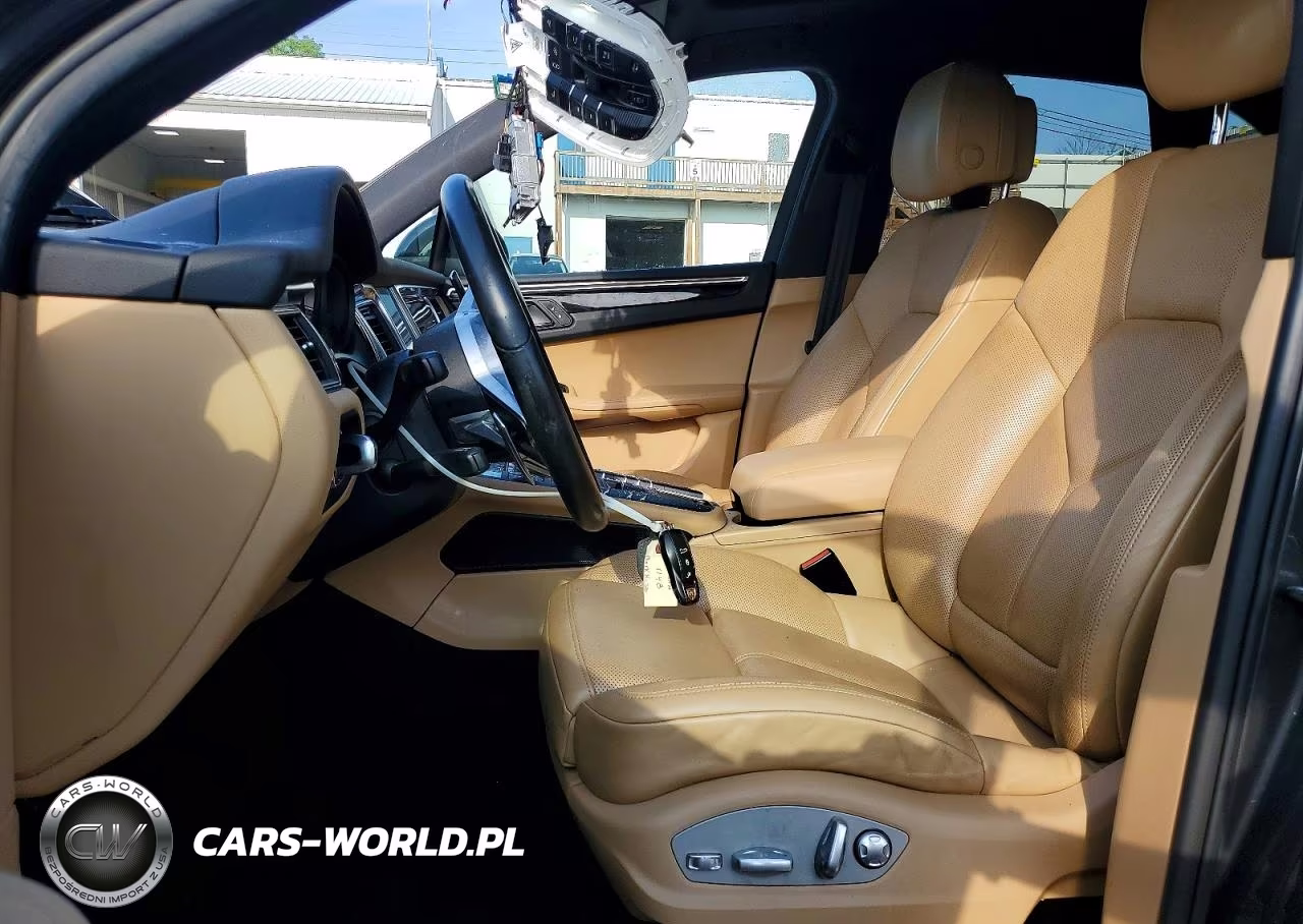 2018 Porsche Macan VIN:WP1AA2A53JLB21806 - 7