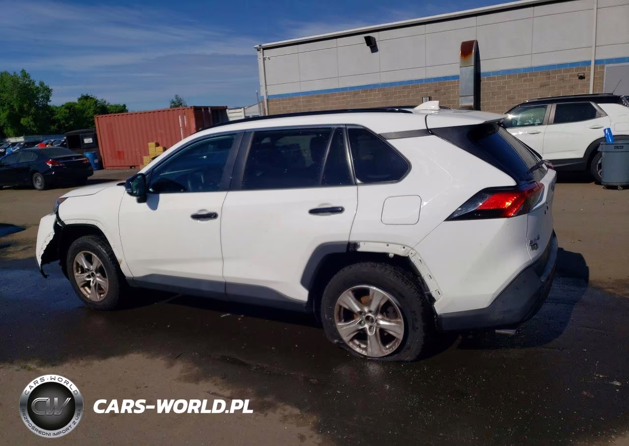 2020 Toyota Rav4 Xle VIN:2T3P1RFV2LC118555 - 2