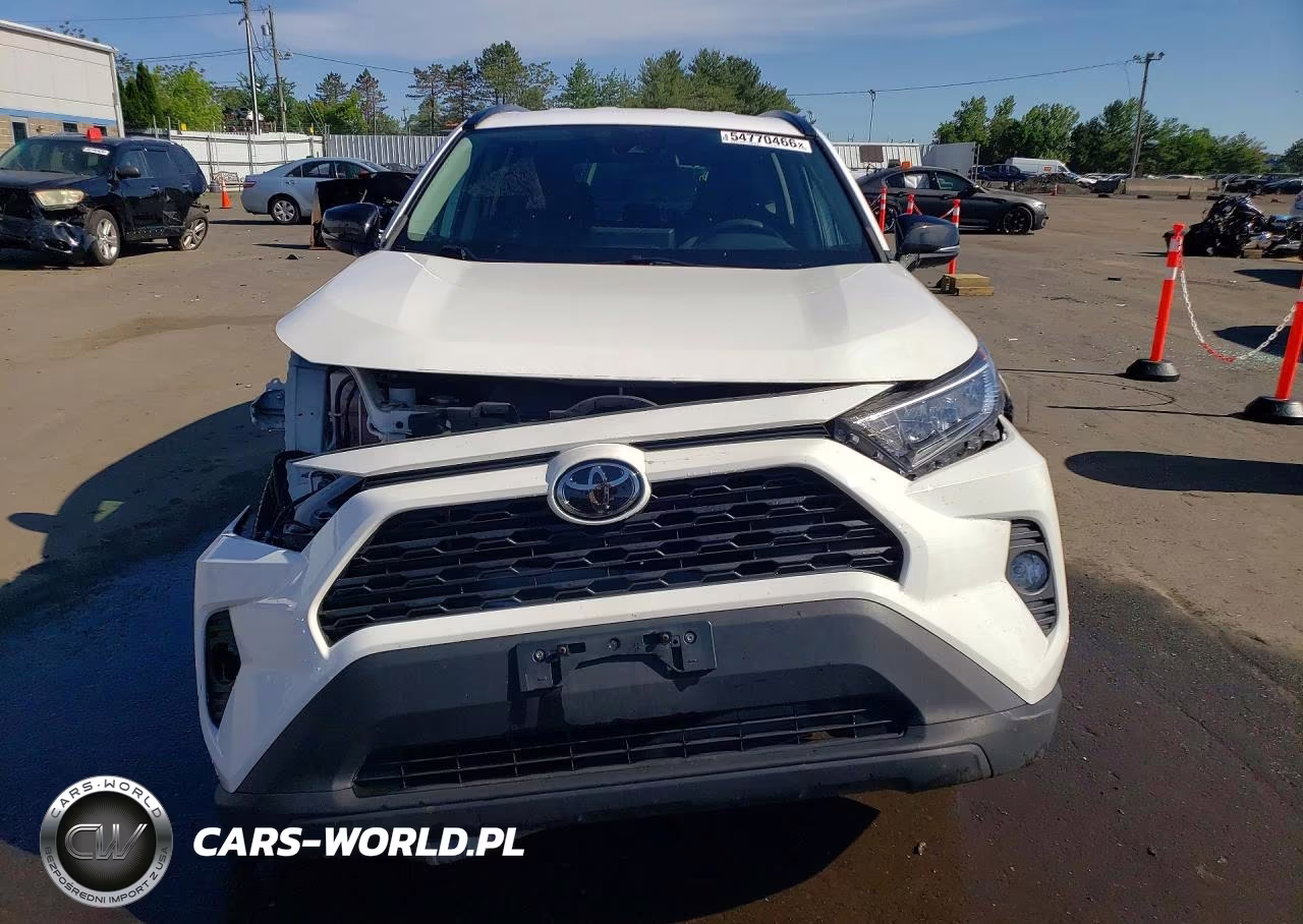2020 Toyota Rav4 Xle VIN:2T3P1RFV2LC118555 - 5