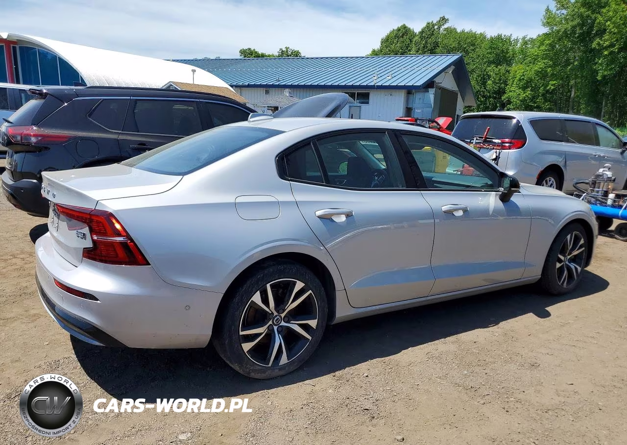 2024 Volvo S60 Plus VIN:7JRL12TL8RG299531 - 3