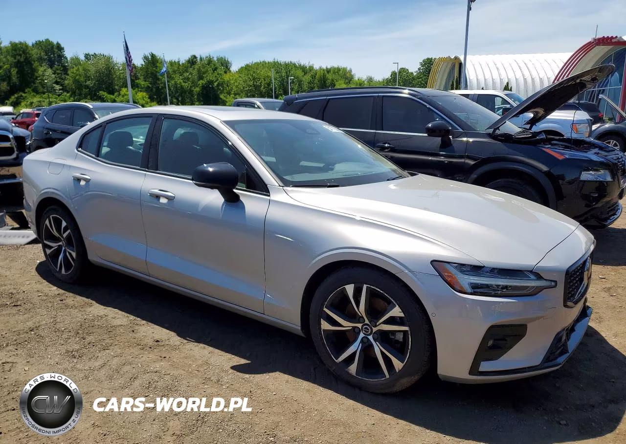 2024 Volvo S60 Plus VIN:7JRL12TL8RG299531 - 4