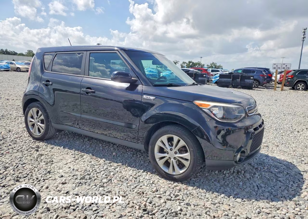 2016 Kia Soul + VIN:KNDJP3A50G7329407 - 4