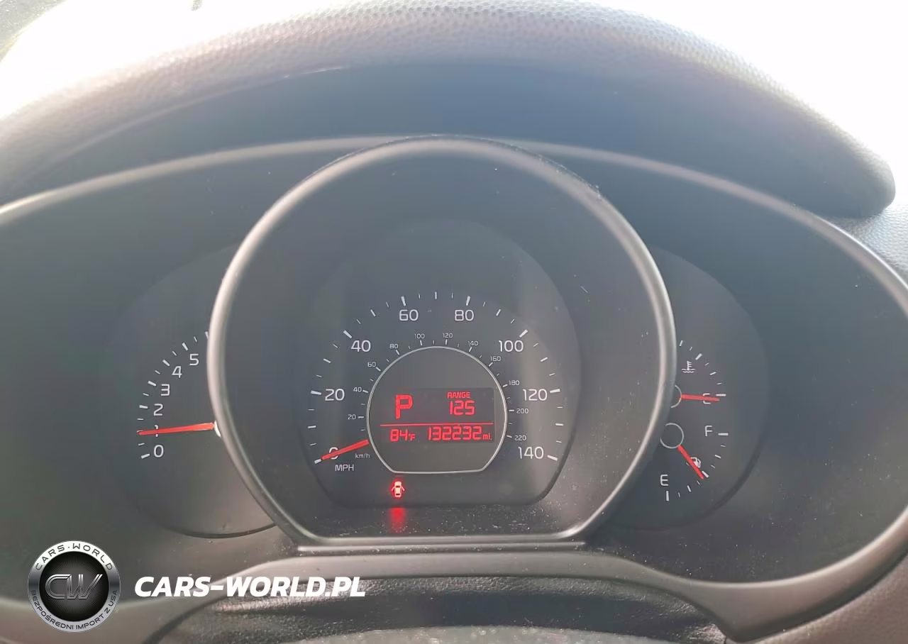 2016 Kia Soul + VIN:KNDJP3A50G7329407 - 9