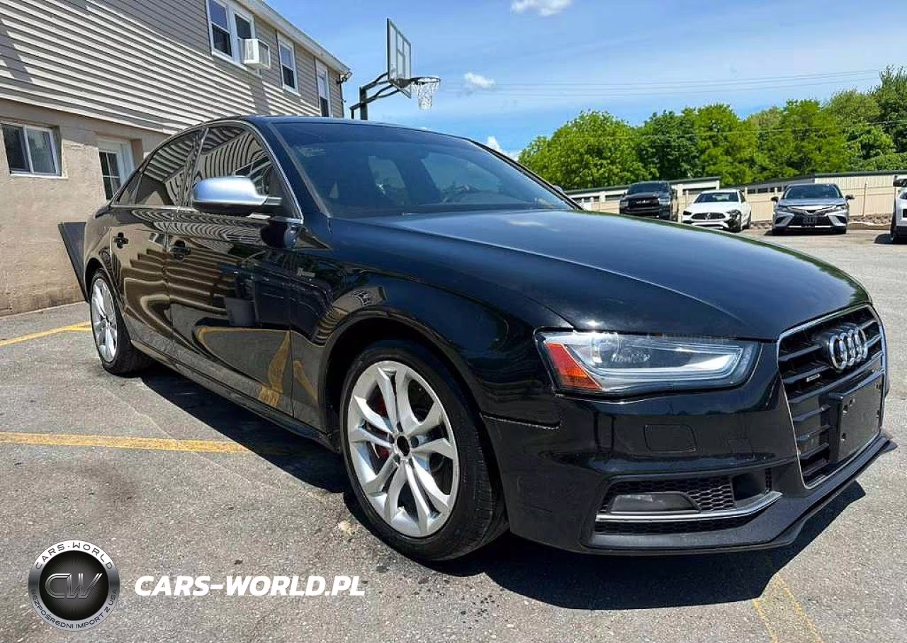 2013 Audi S4 Prestige VIN:WAUKGAFL2DA169896 - 4