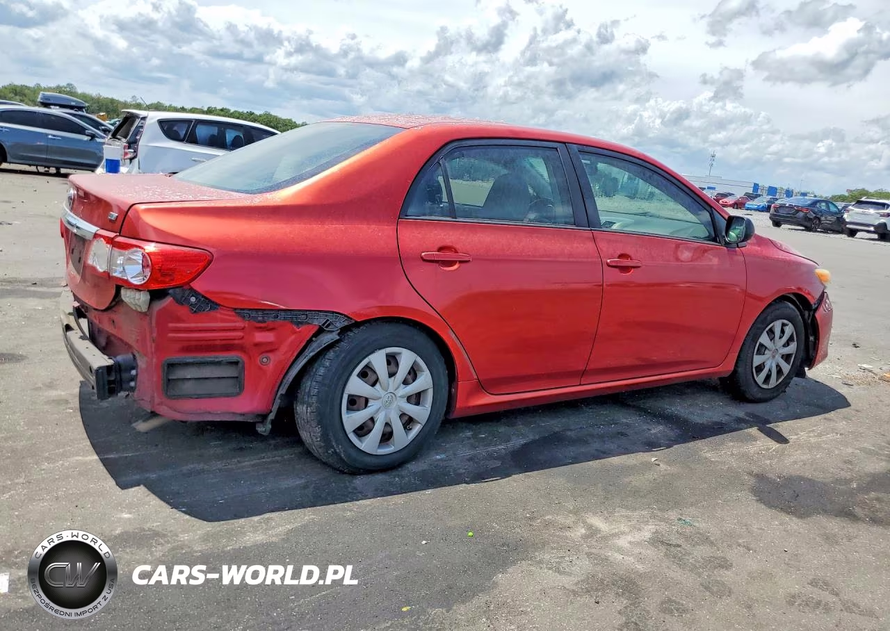 2011 Toyota Corolla Le VIN:JTDBU4EE8B9156522 - 3