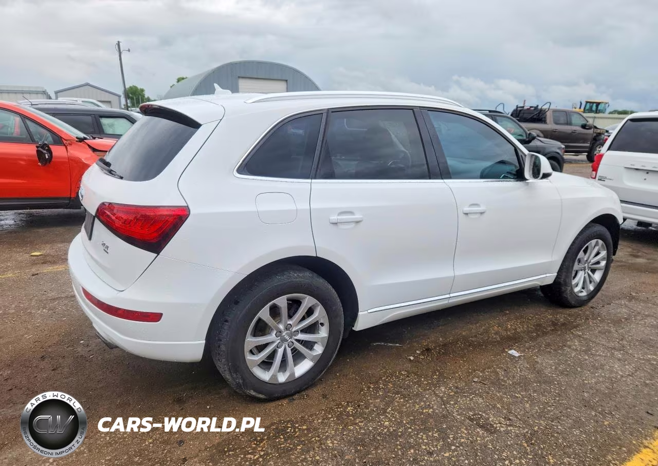 2014 Audi Q5 Premium VIN:WA1CFAFP8EA045379 - 3
