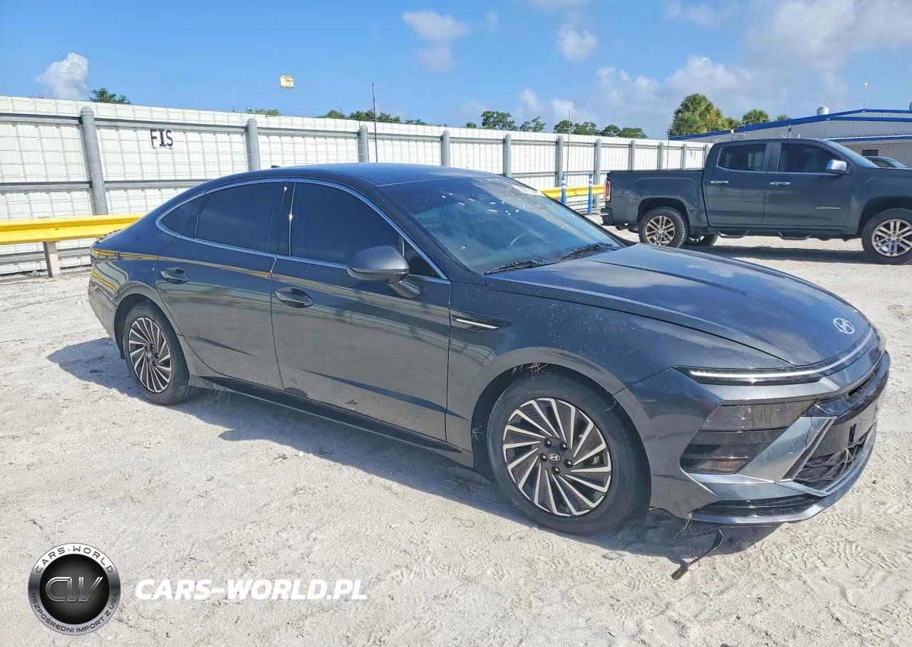 2025 Hyundai Sonata Hybrid Sel VIN:KMHL34JJ4SA106897 - 4