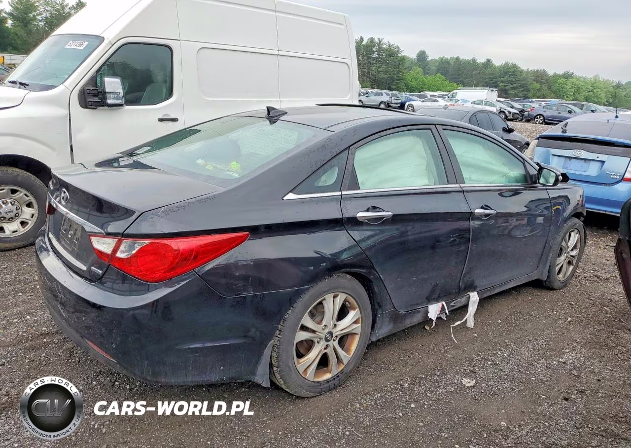 2012 Hyundai Sonata VIN:5NPEC4AC1CH385525 - 3