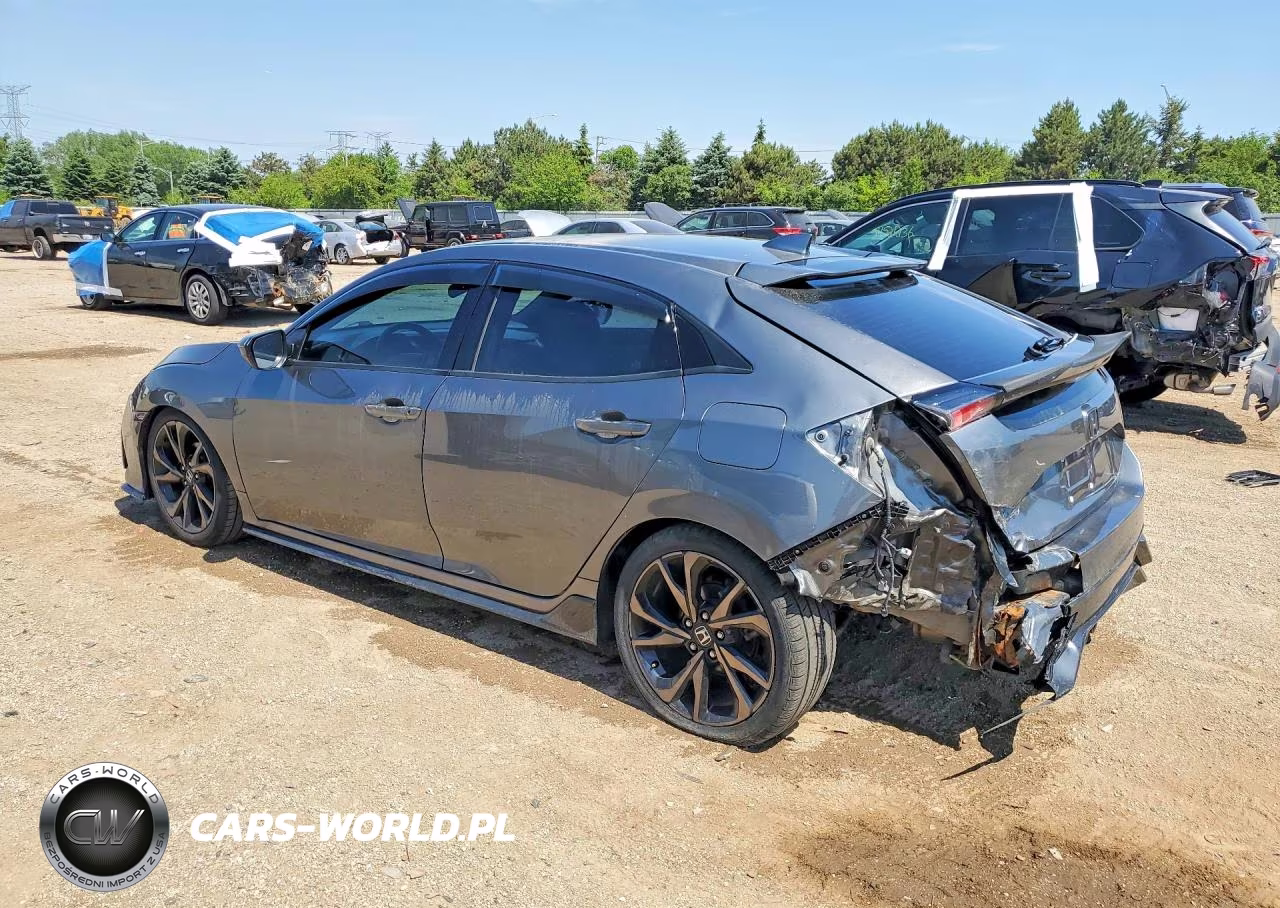 2018 Honda Civic Sport VIN:SHHFK7H41JU213495 - 2