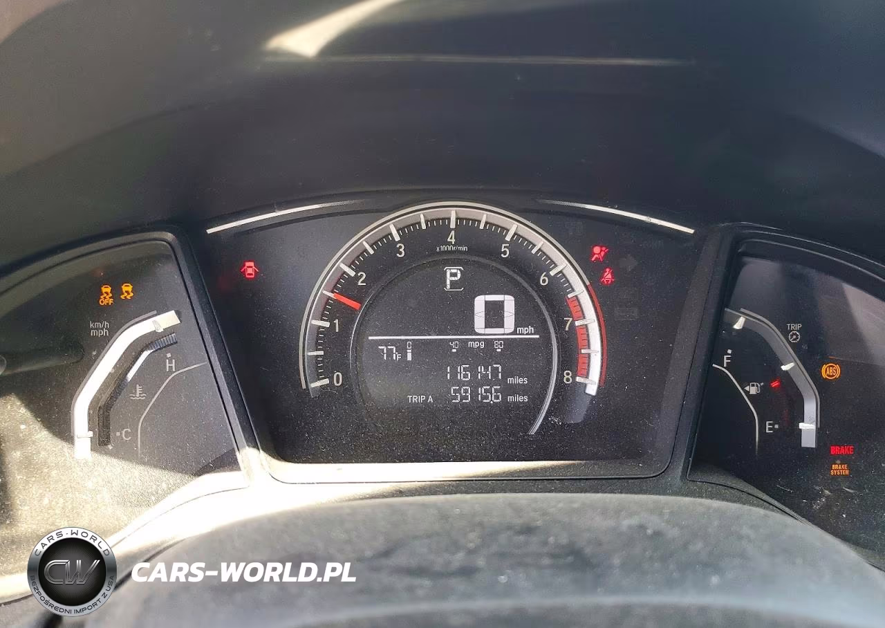 2018 Honda Civic Sport VIN:SHHFK7H41JU213495 - 9