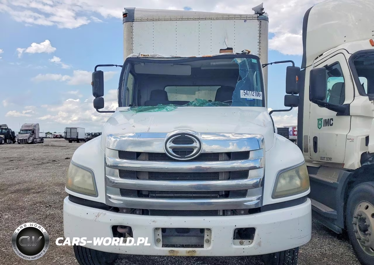 2017 Hino Hino 268 VIN:5PVNE8JV0H4S55381 - 5