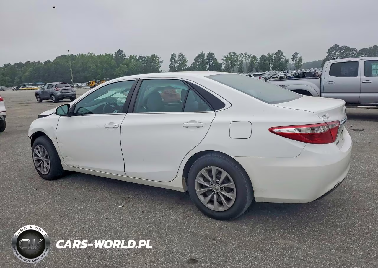 2017 Toyota Camry Le VIN:4T1BF1FKXHU284419 - 2