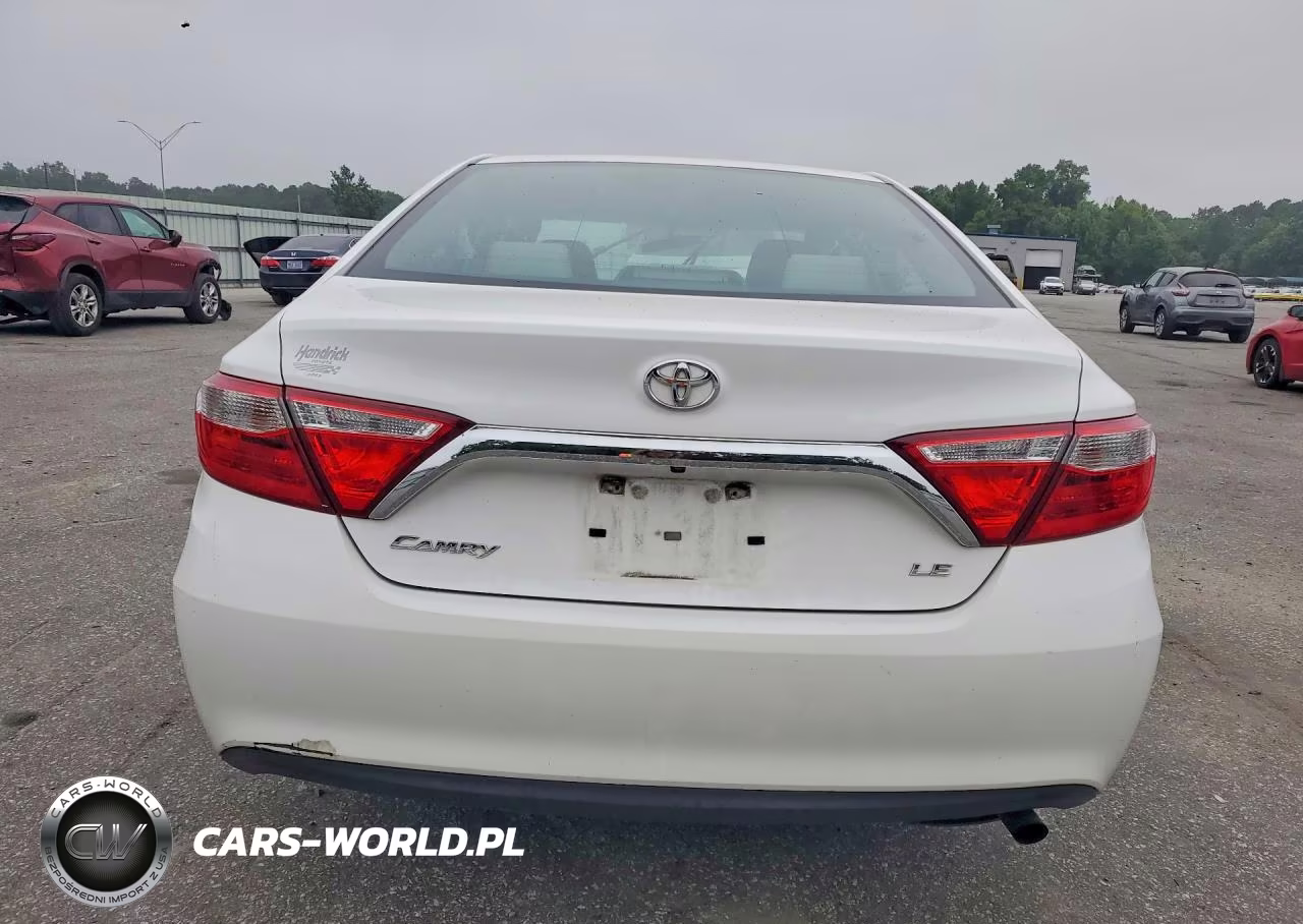 2017 Toyota Camry Le VIN:4T1BF1FKXHU284419 - 6