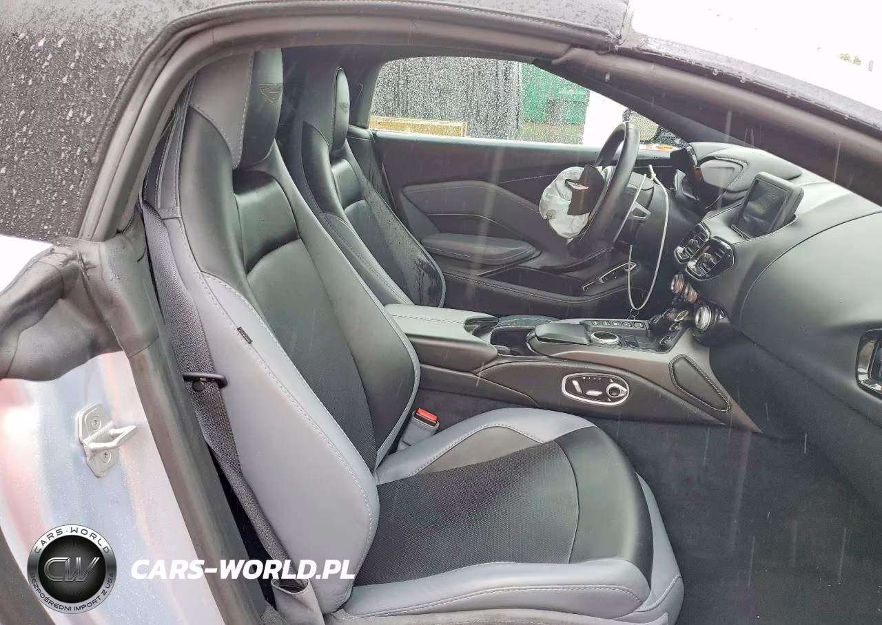 2021 Aston Martin Vantage VIN:SCFSMGBW7MGP05383 - 10