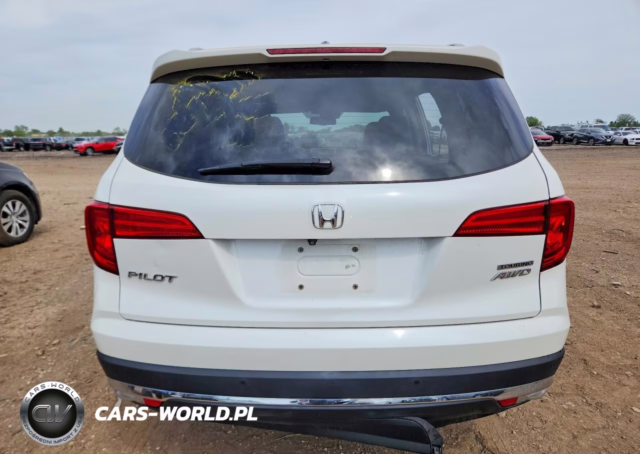 2017 Honda Pilot Touring VIN:5FNYF6H94HB021647 - 6