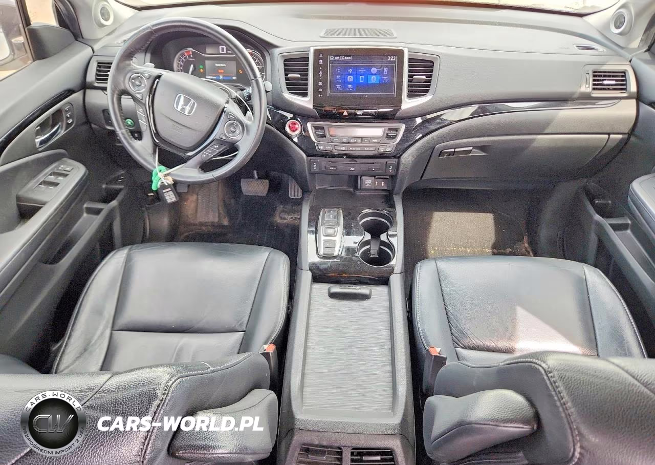 2017 Honda Pilot Touring VIN:5FNYF6H94HB021647 - 8