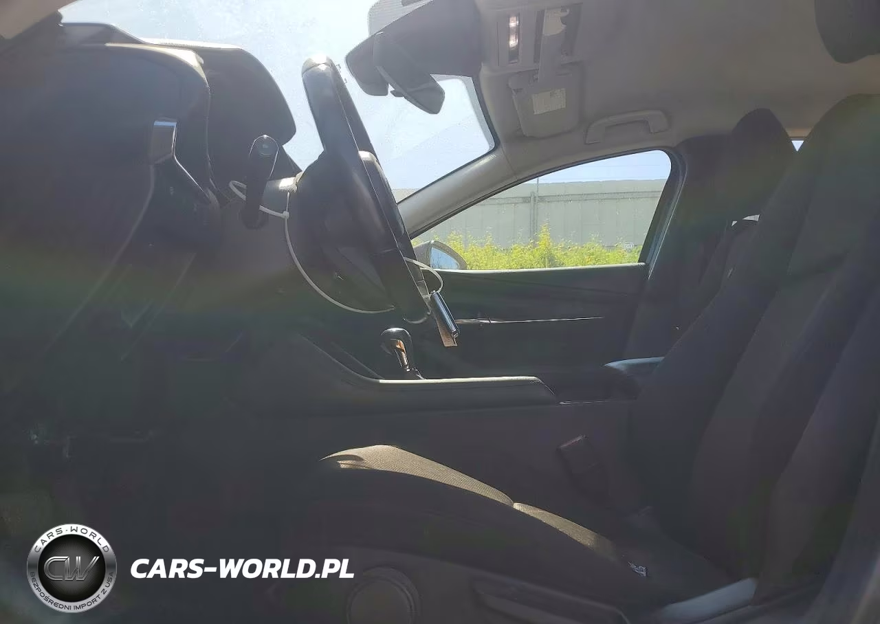 2019 Mazda Mazda 3 VIN:JM1BPACL5K1112483 - 7