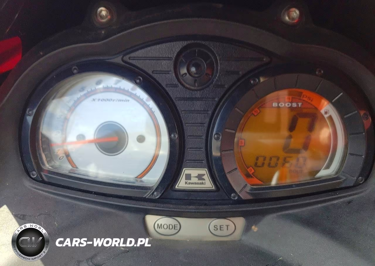 2009 Kawasaki Boat - Inboard Engine VIN:KAW10587K809 - 8