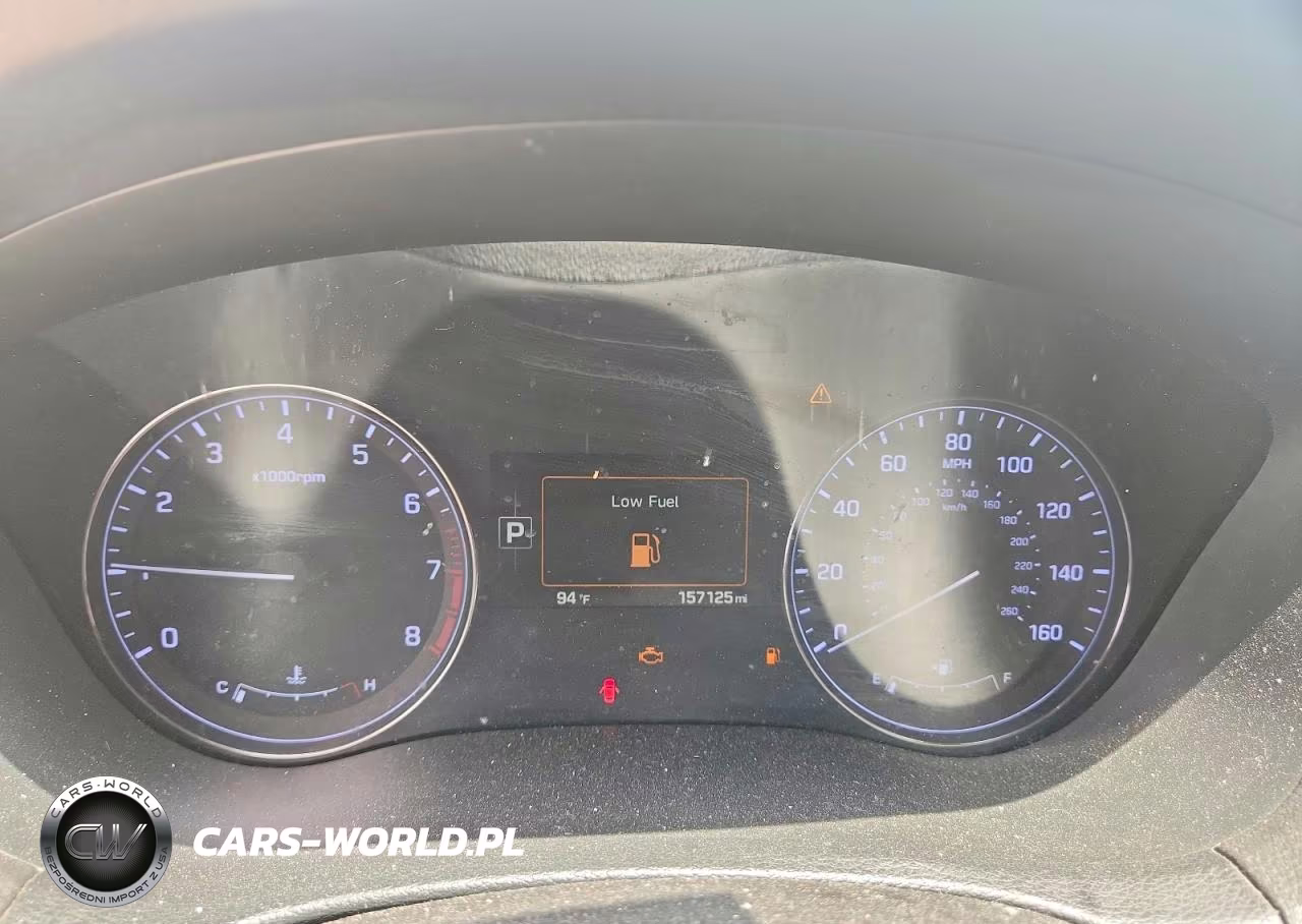 2015 Hyundai Genesis 3.8L VIN:KMHGN4JE6FU101591 - 9